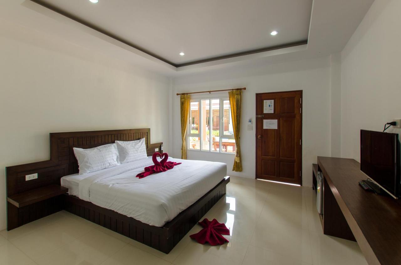 Double Room Pool View