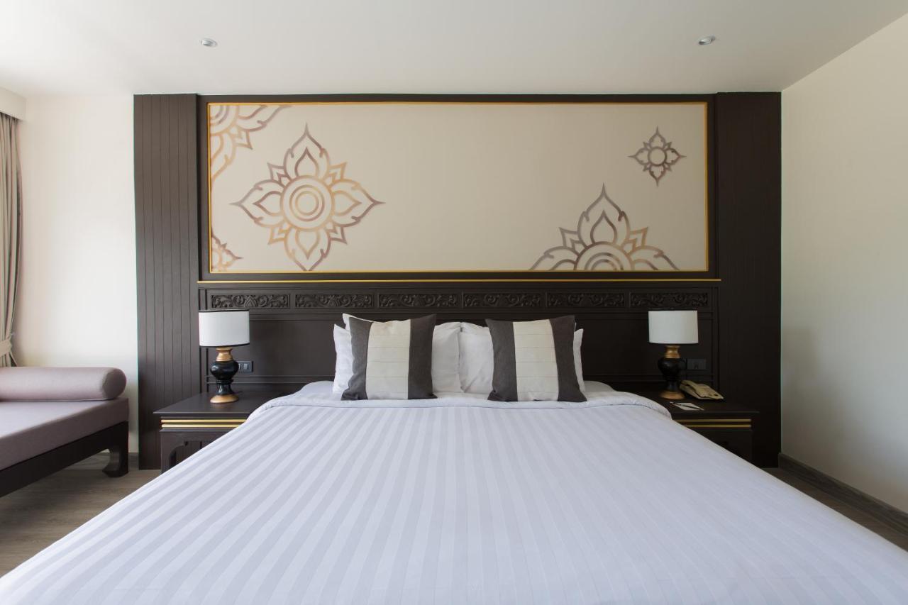 Superior Double or Twin Room Mountain View