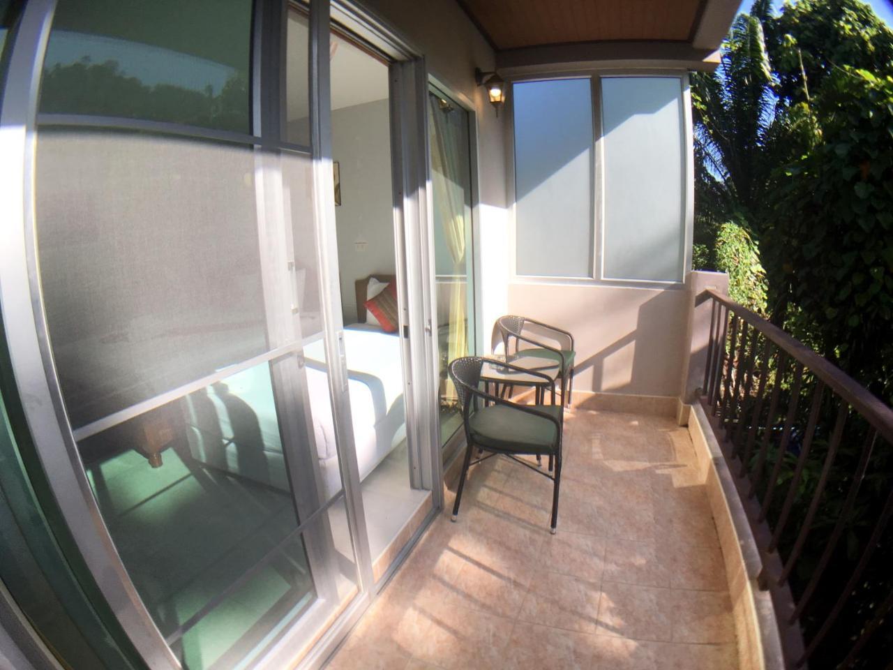 Queen Room Balcony