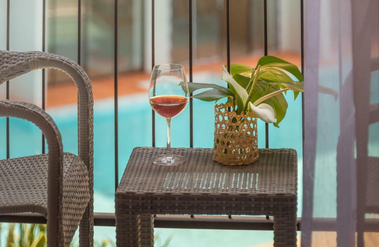 Deluxe Double or Twin Room with Pool View