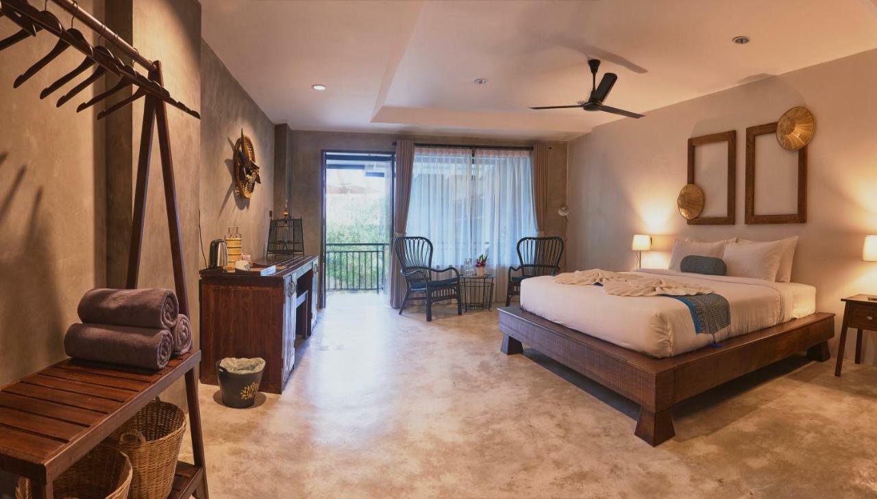 King Room with Balcony