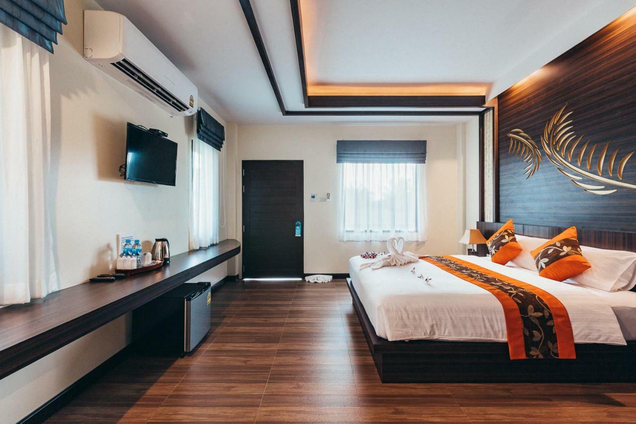 Standard Bungalow King Bed