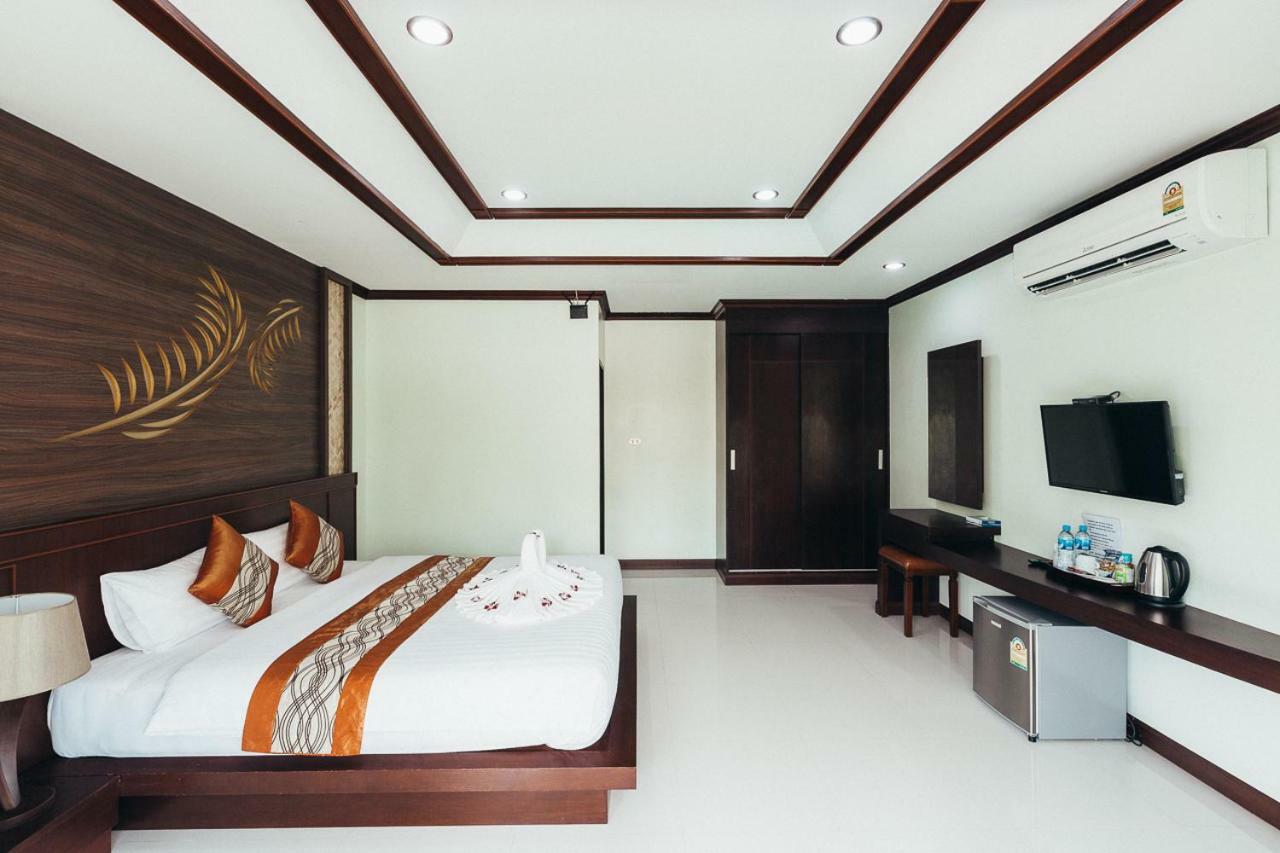 Deluxe Bungalow Bathtub