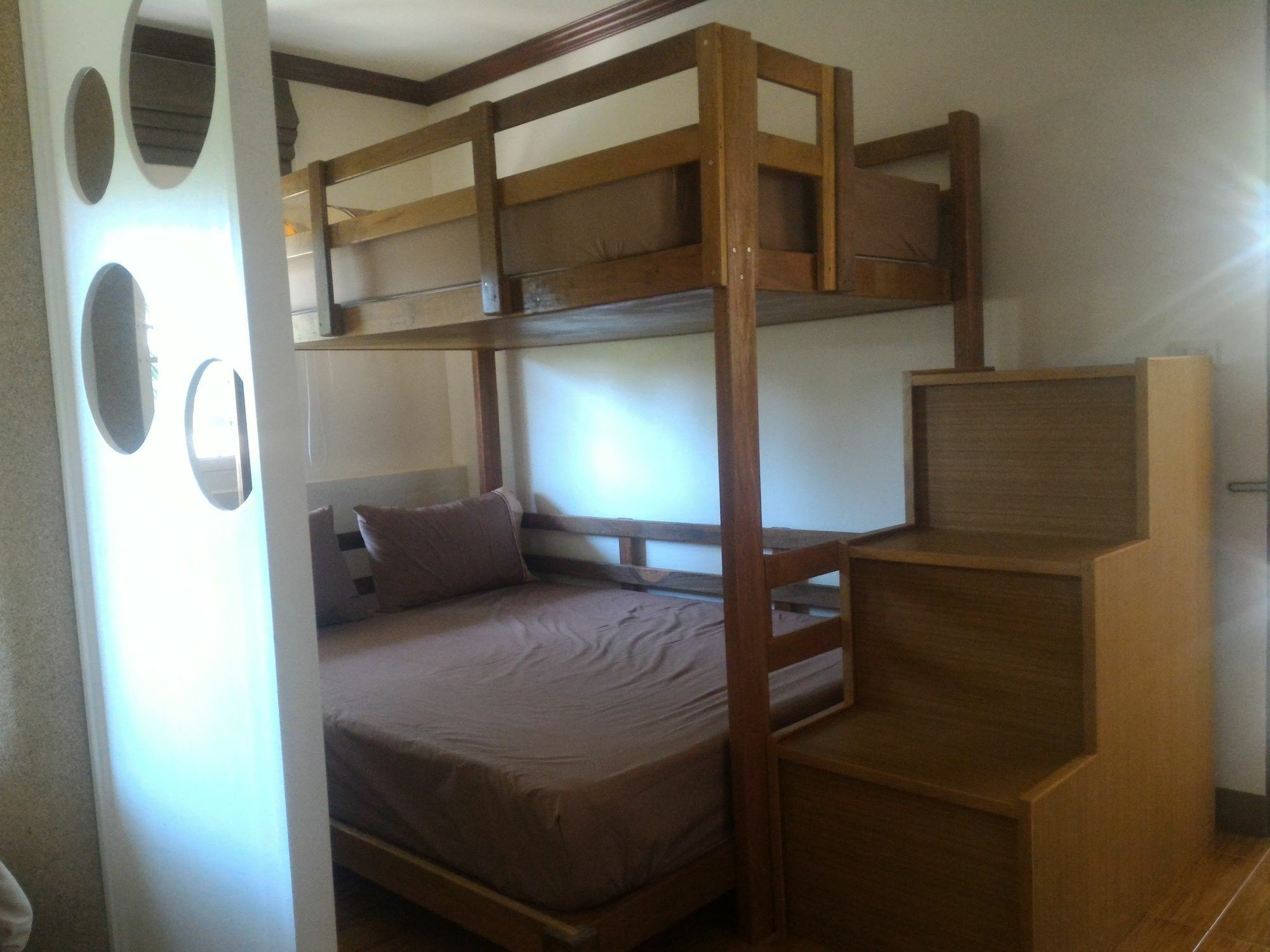 Quadruple Studio Kitchenette,822224759:JPEG