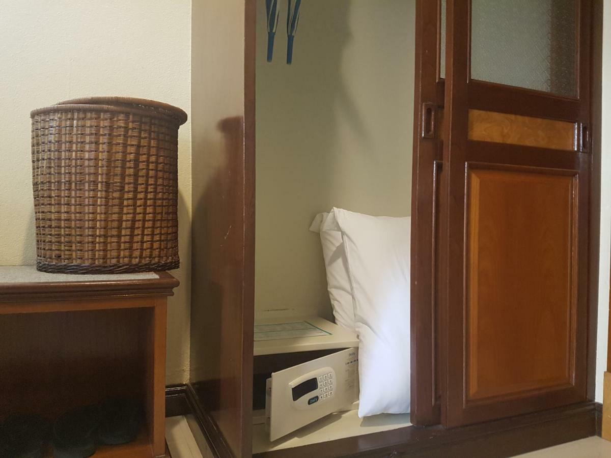 Standard Double Room West Wing