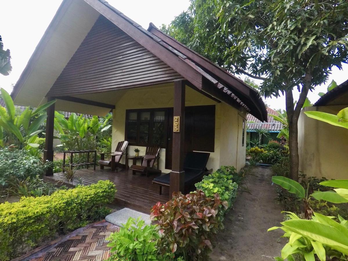 Deluxe Bungalow
