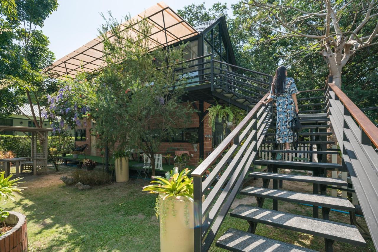 Double Room Garden View