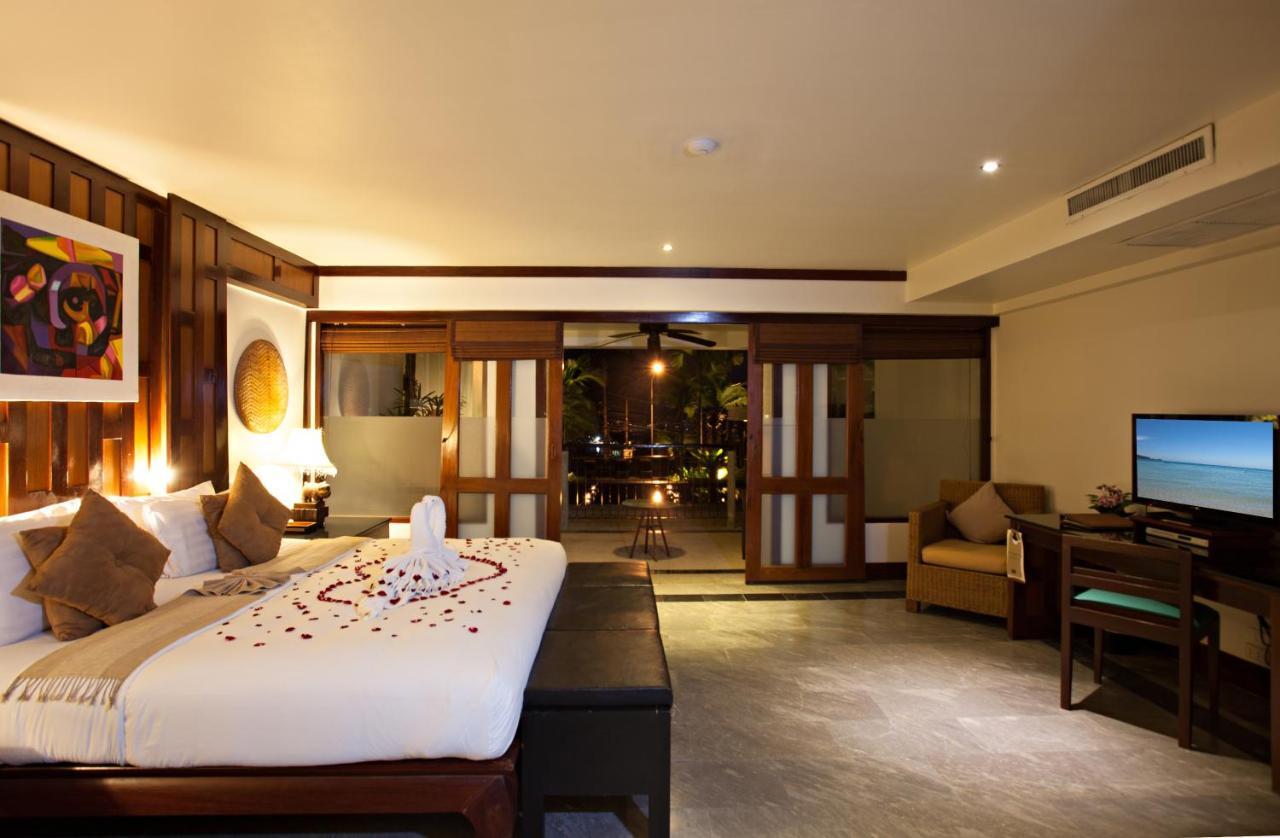 Deluxe Double or Twin Room with Pool Access