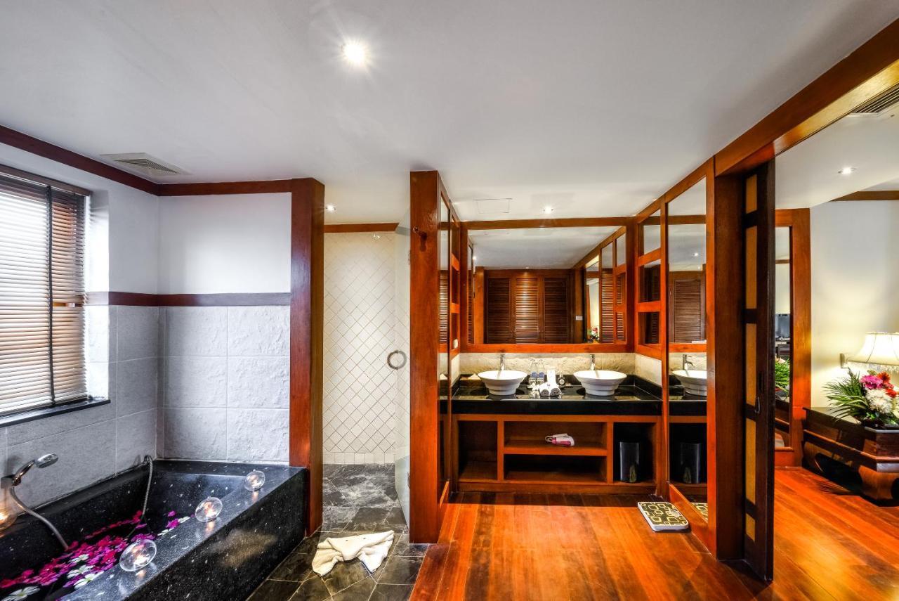 Deluxe Double or Twin Room Sea View