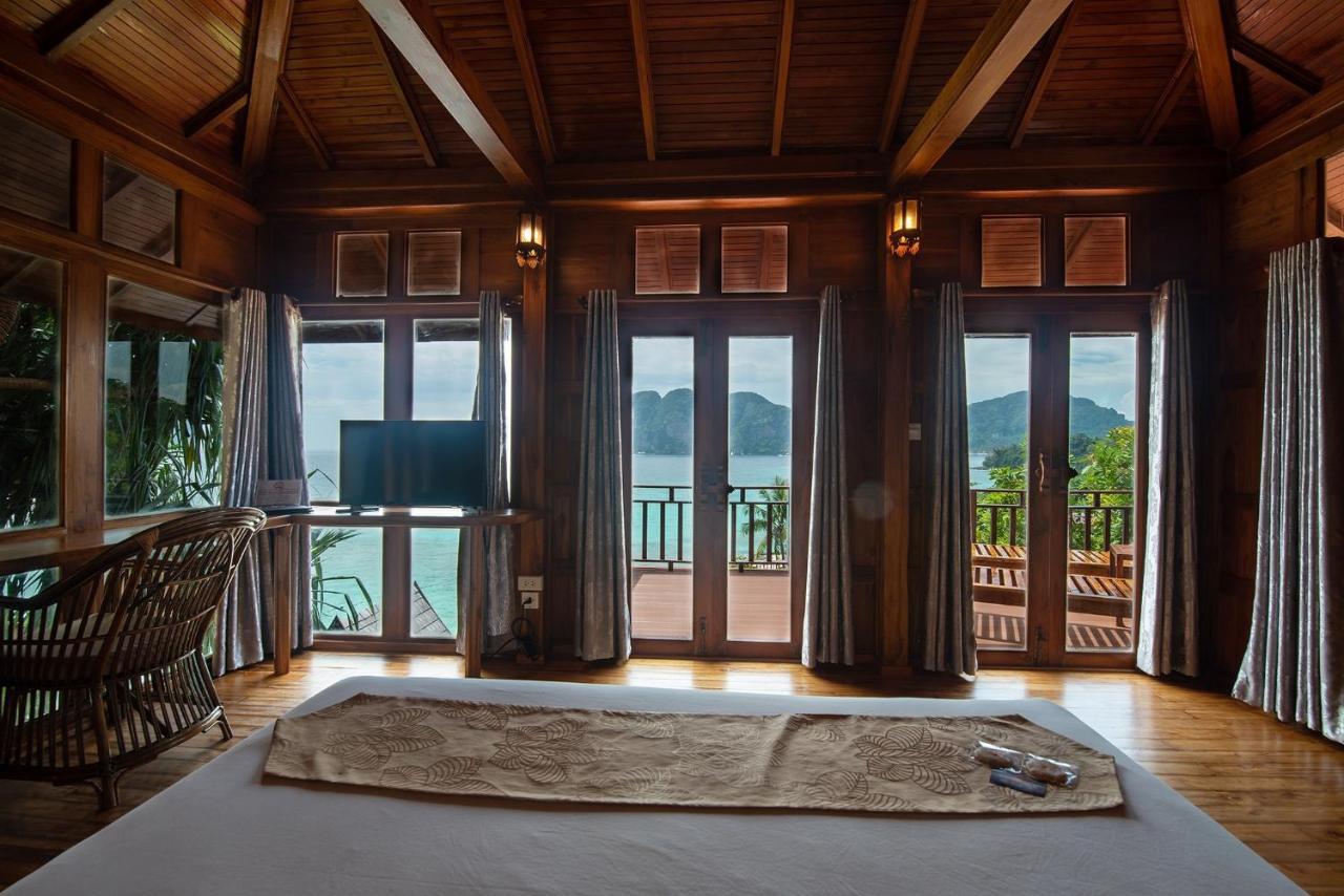 Grand Deluxe Villa Sea View Transfer to Tonsai Pier