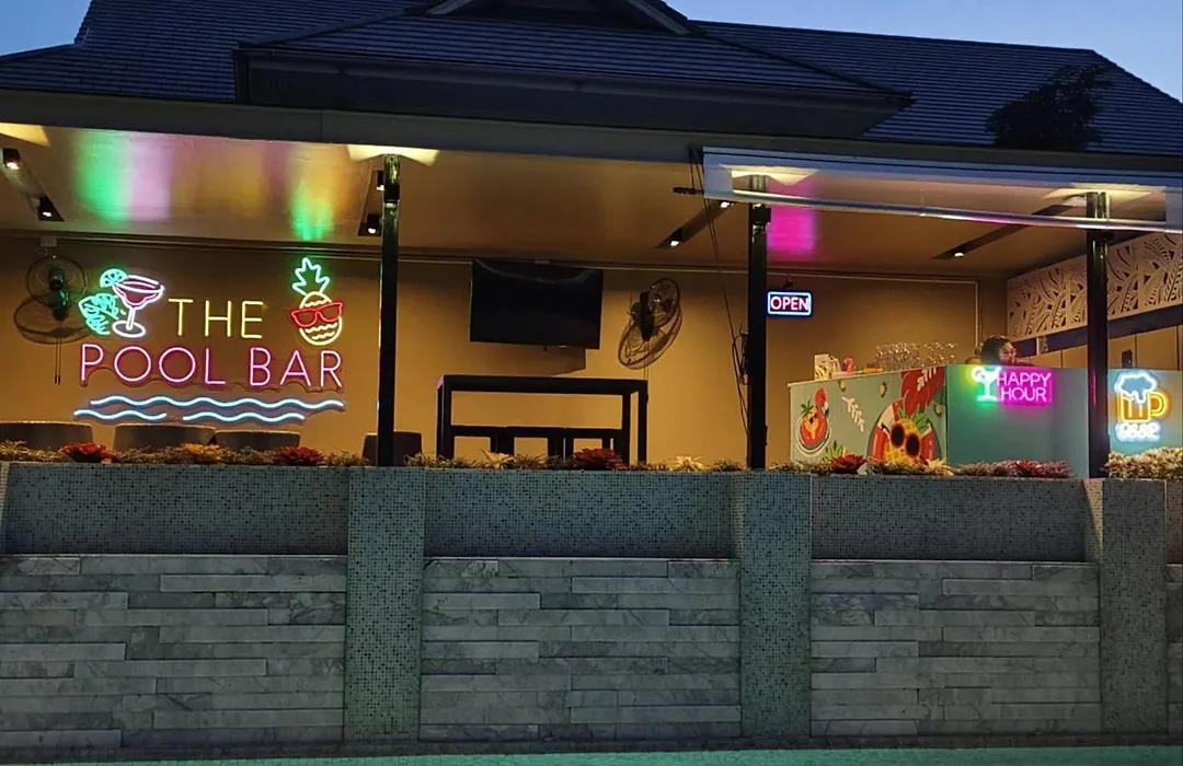 The Bay Exclusive Hotel-1