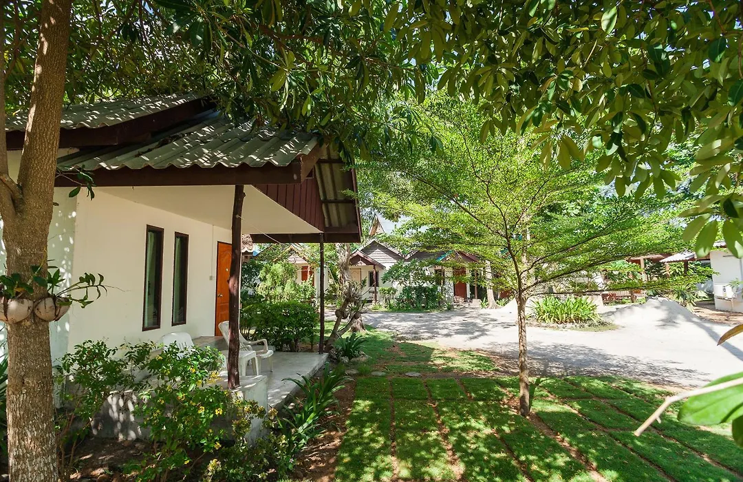 The Cosy Sunset Beach Resort & Restaurant-1