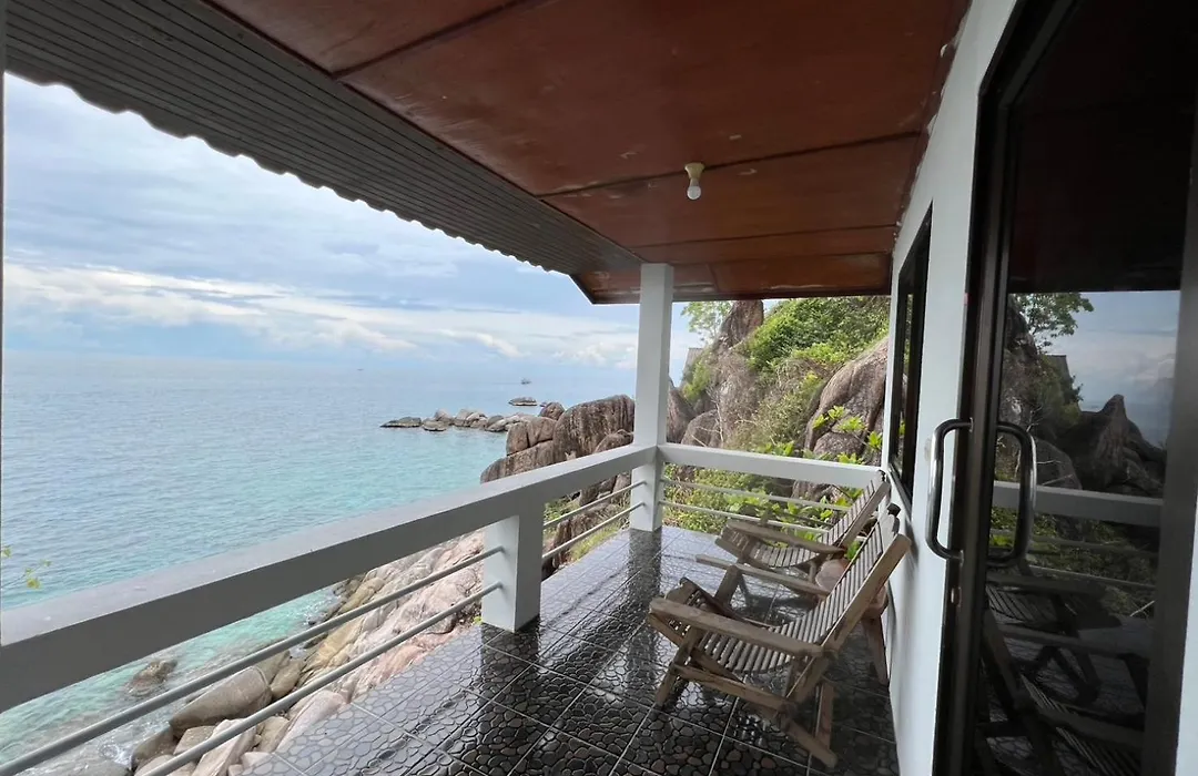 Char Bungalows-1