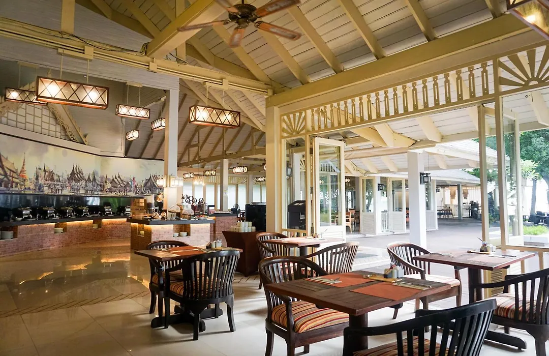 Phi Phi Holiday Resort, Leam Tong Beach-1