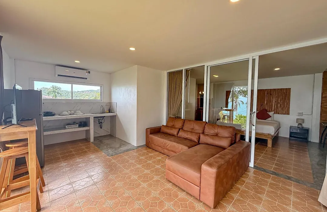 Bounty Resort-1