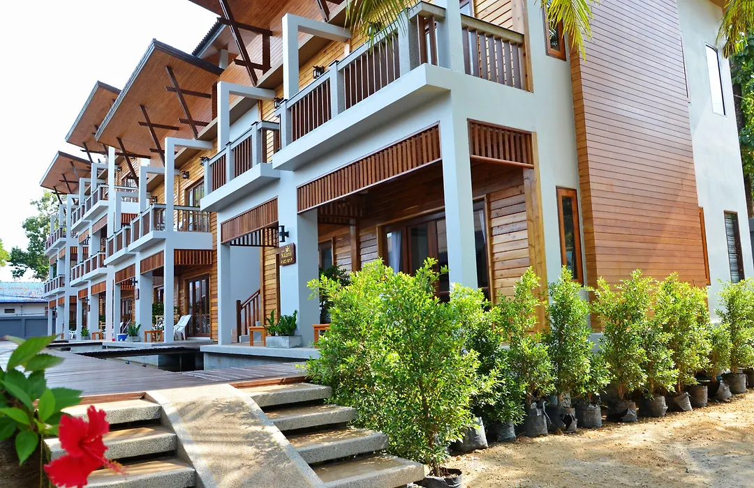 Lanta Miami Resort - Sha Extra Plus-1