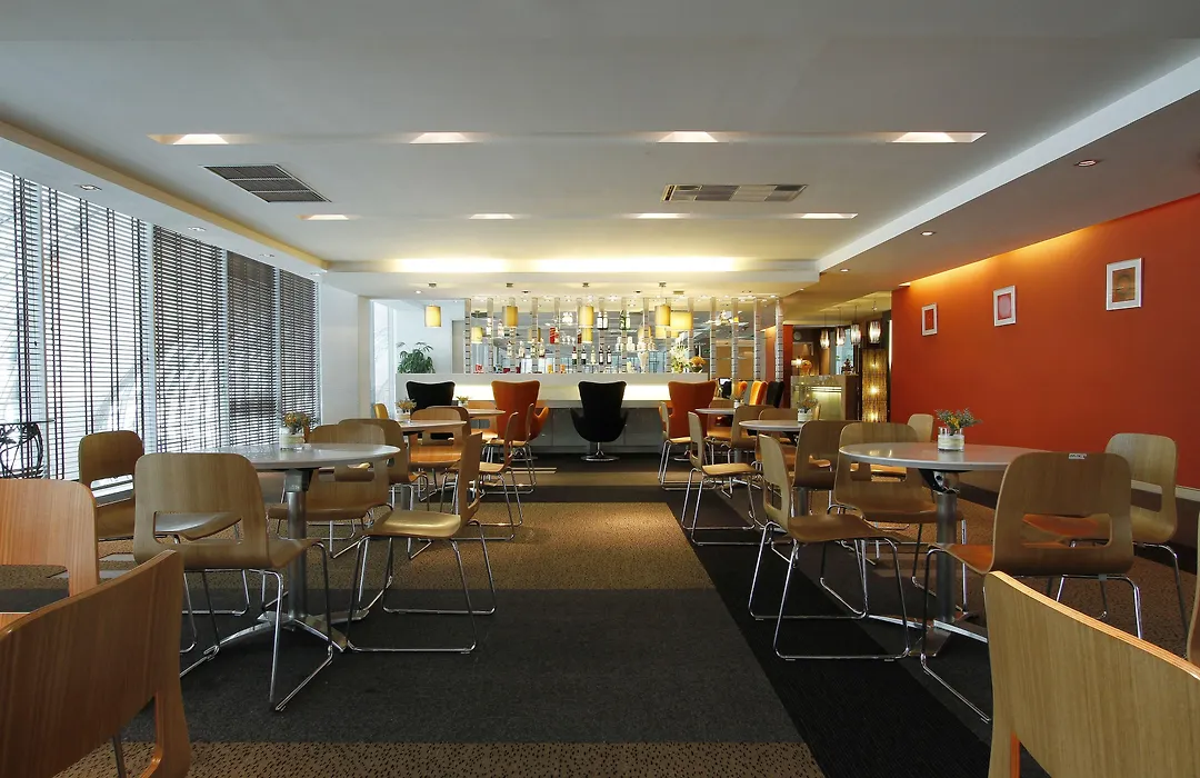 Miracle Transit Hotel-1