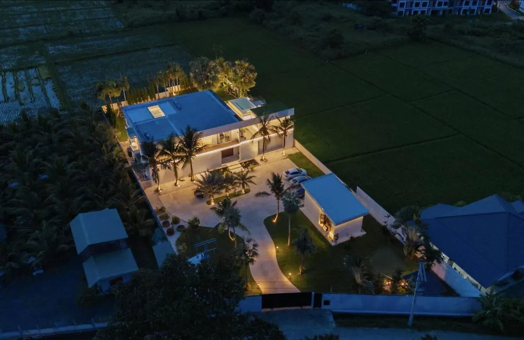 Palm Villa - Award Winning Modern Luxury & Exclusive Villa-1