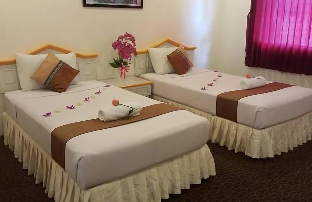 Merlin Grand Hotel-1