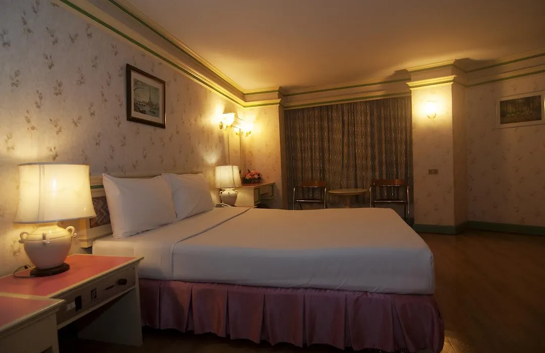 The Florida Hotel Hatyai-1