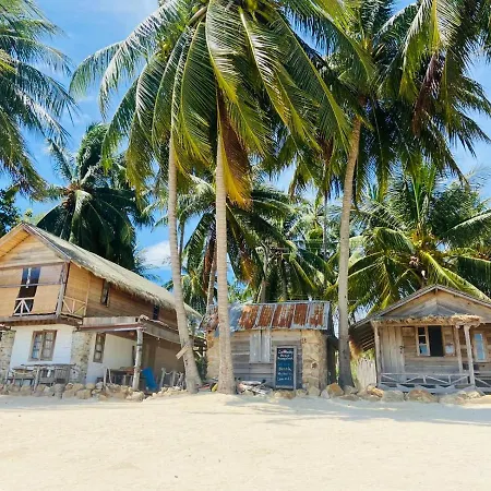Castaway Beach Bungalows-2