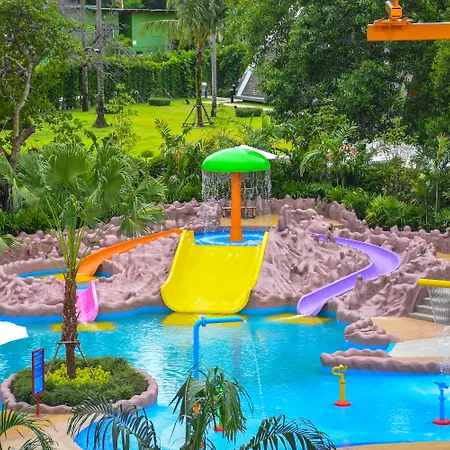 Splash Beach Resort Phuket, Family-Friendly Beachfront Resort-2