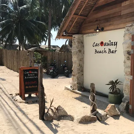 Castaway Beach Bungalows-3