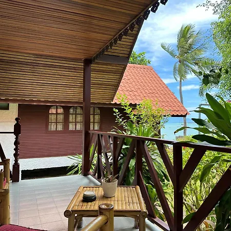 Bangrak Pier Bungalow-2