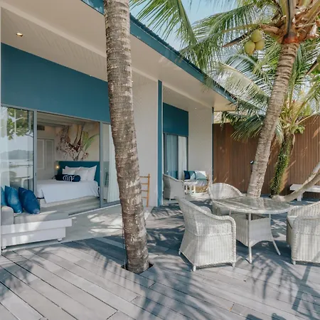 Hotel Tide Phuket Beachfront-3