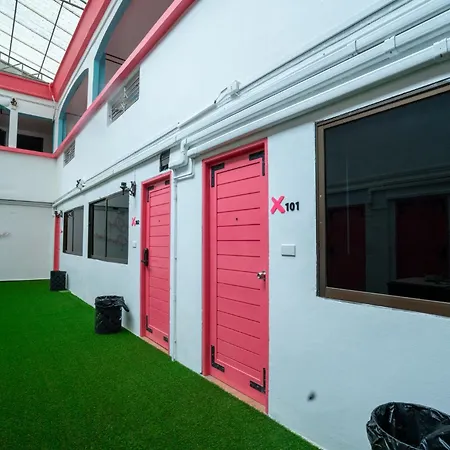 Base Ao Nang Beachfront Party Hostel 18-35 Years Old Only-2