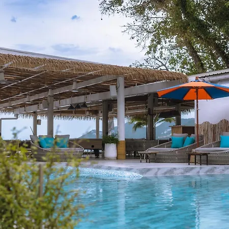 Ark Bar Beach Resort-3