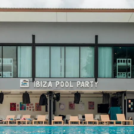 Ibiza House Phi Phi-3