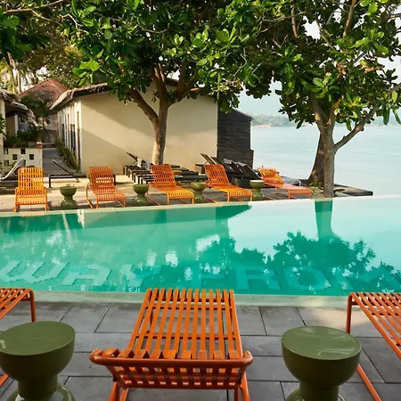 Escape Beach Resort - New Look&Improved-2