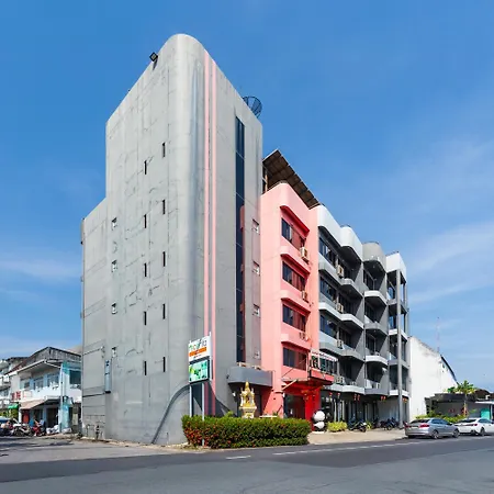Recenta Style Phuket Town-3