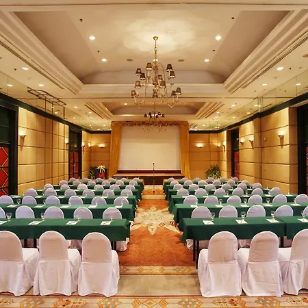 Centara Hotel Hat Yai-2