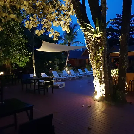 Lanta Pearl Beach Resort-2