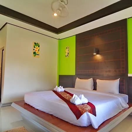 Lanta Emerald Bungalow-3