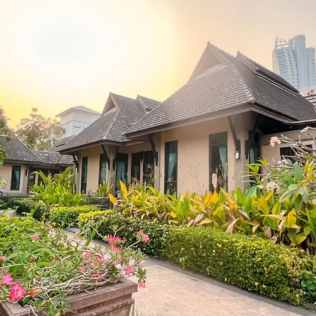 Botany Beach Resort Pattaya-3