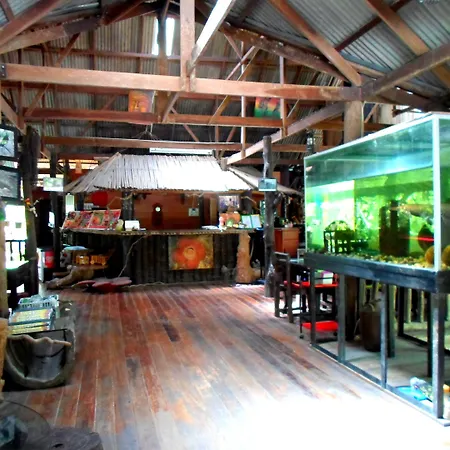 Khao Sok Tree House Resort-3
