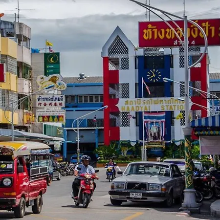 The Train Hotel Hatyai-2