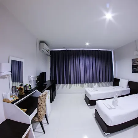 The Train Hotel Hatyai-3