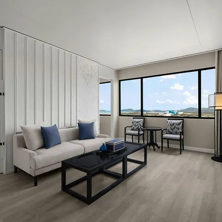 Courtyard By Marriott Phuket Town-2