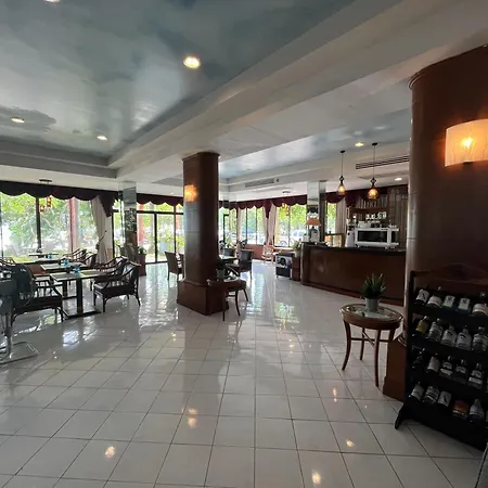 Mae Pim Resort Hotel-3