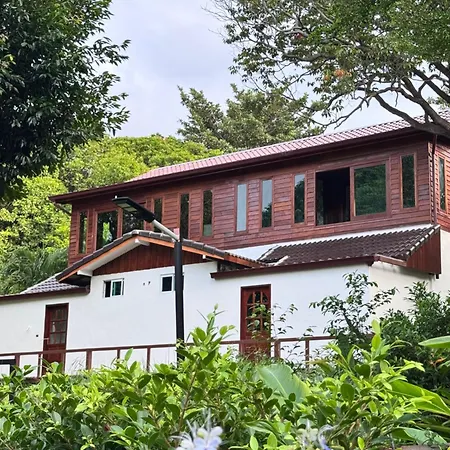 Bayview Hill Sunset Resort-3