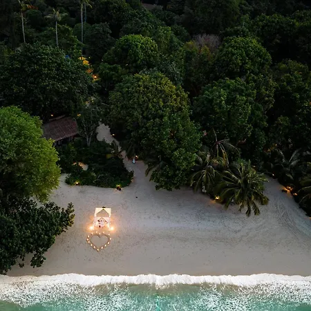 Outrigger Phi Phi Island Resort-2