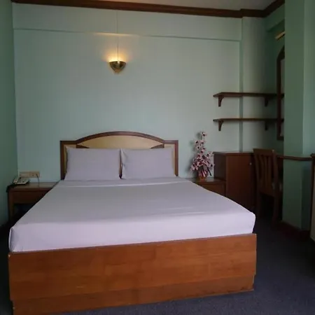 Tanaphat Hatyai Hotel-2