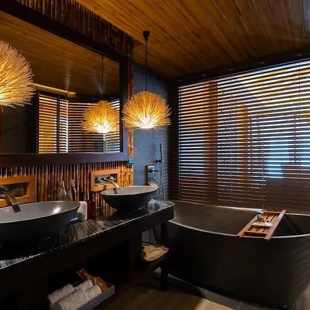 Sinae Phuket Luxury Hotel-2