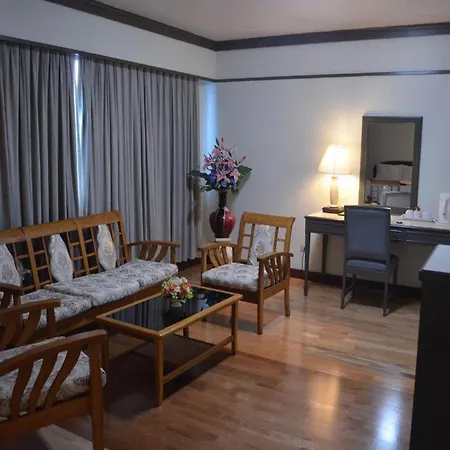 Grand Plaza Hotel-3