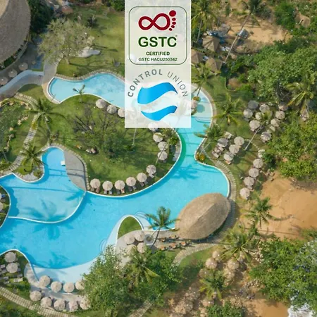 Eden Beach Khao Lak Resort & Spa-3