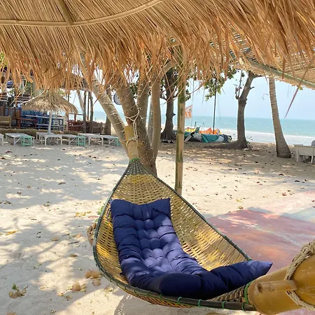 Beach House Camp-2